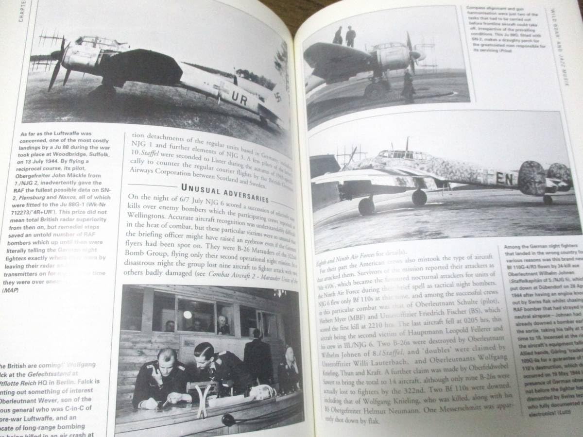 Amazon.co.jp: ドイツ空軍 夜間戦闘機 図鑑 本 写真集 He 219