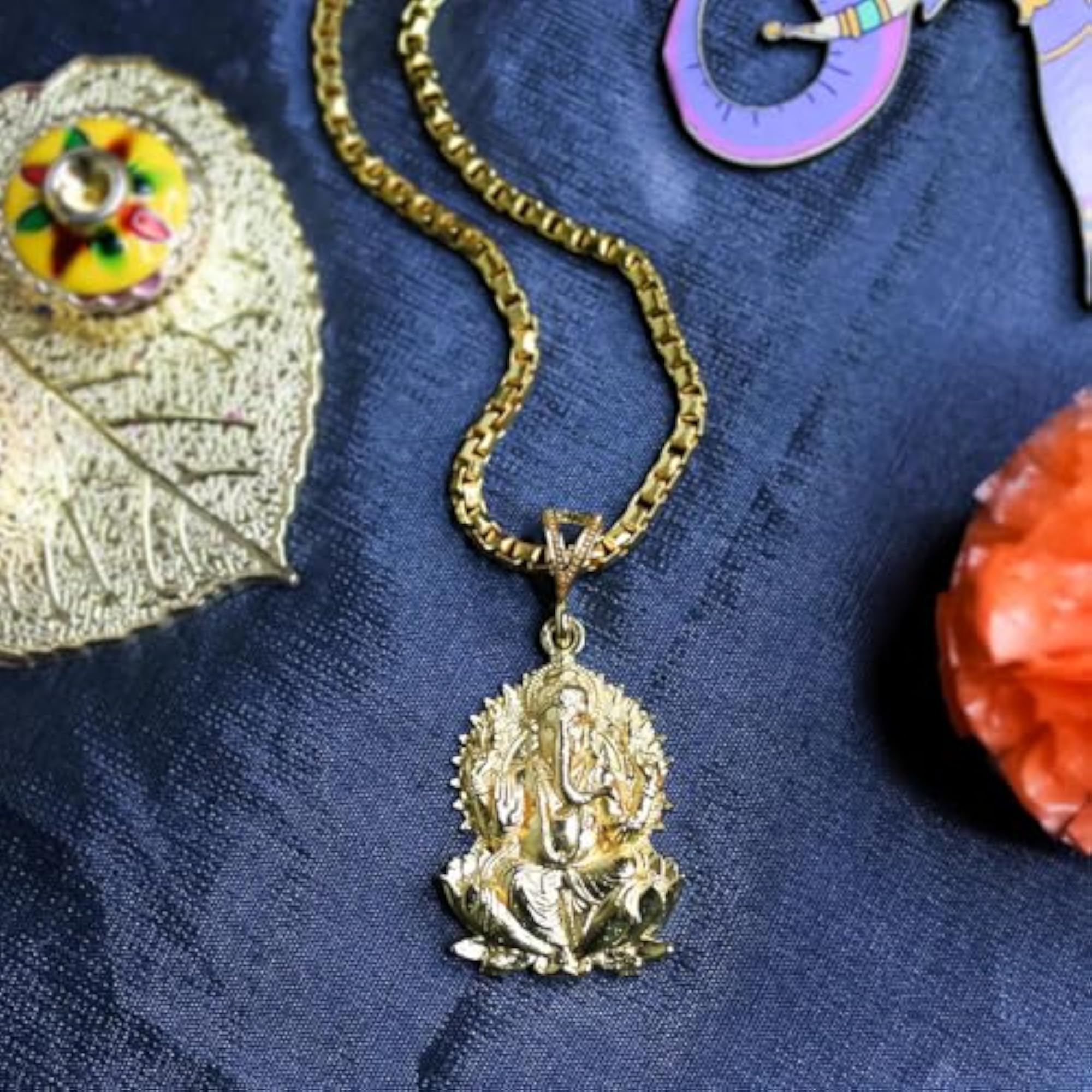Gold Plated Lord Ganesh Pendant Interlock Necklace, Spiritual