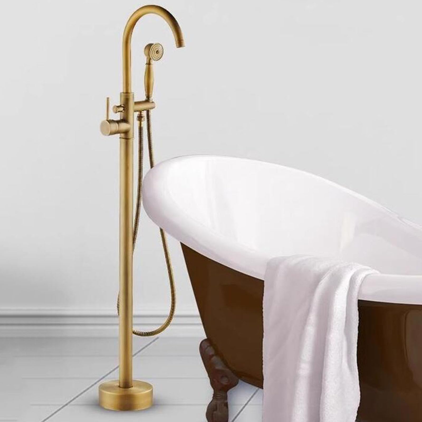Mitigeur douche à main résistant en laiton pour rénover une salle de bain
