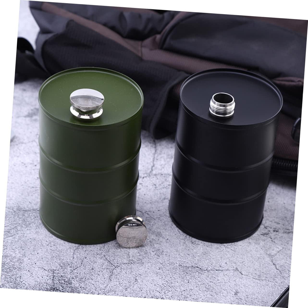ULTECHNOVO Stainless Steel Camping Hip Flask 750ml Portable Wine Container Leakproof Flask for Bartending