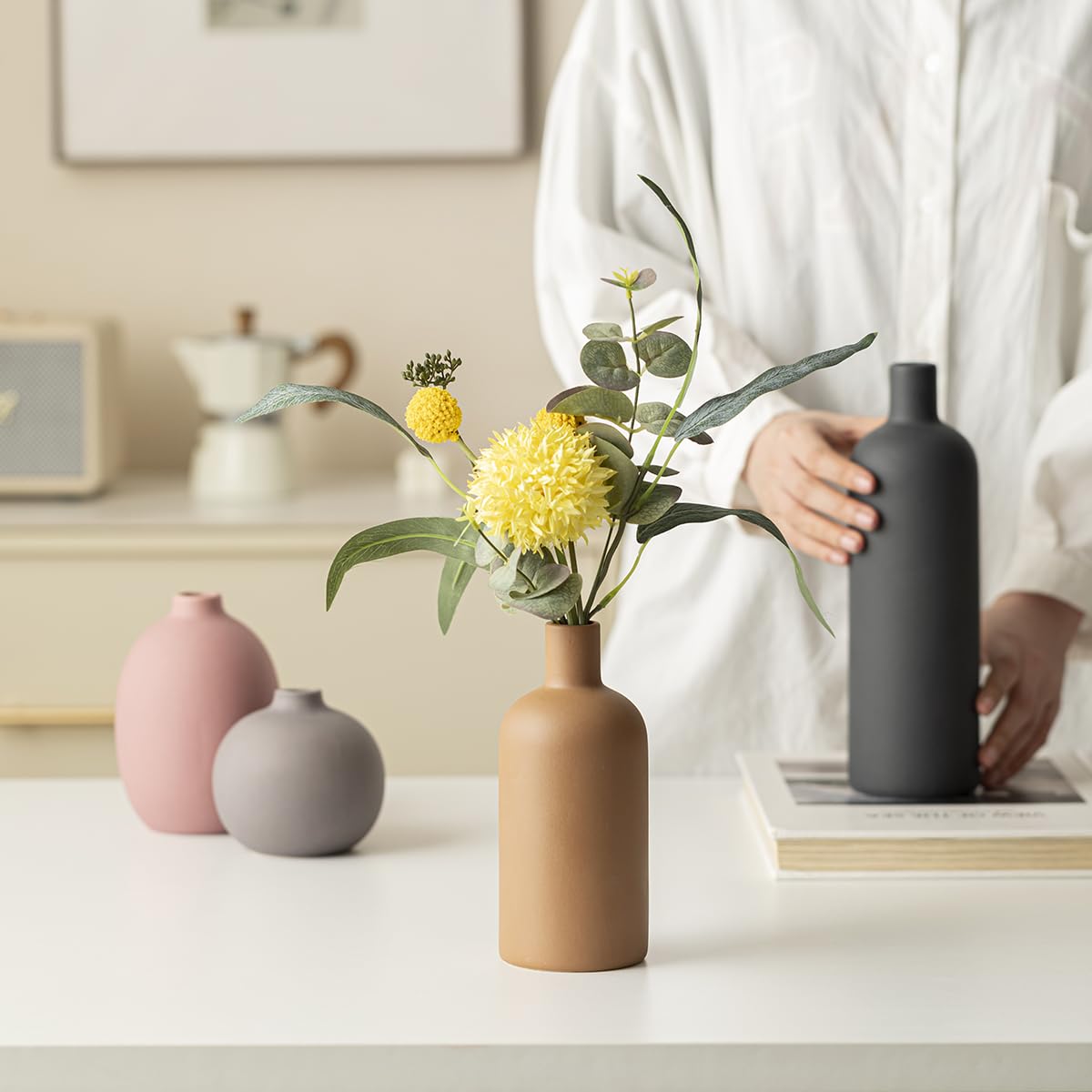 Set di 4 vasi moderni, in ceramica, colori Morandi, decorazione minimalista da tavolo, stile nordico, neutro, boho scandinavo, set da 4 pezzi, colore nero