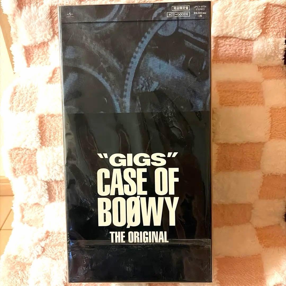 Amazon.co.jp: BOOWY GIGS CASE OF BOOWY 完全限定盤 : ホーム＆キッチン