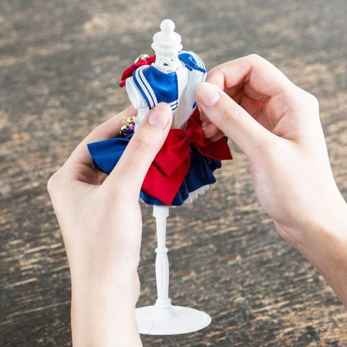 10Pcs Mini Doll Clothes Mannequin Hollow Art Model Rack Creative Mannequin Stand for Miniature Clothing Display Doll Model Support Holder for Dress and Accessories