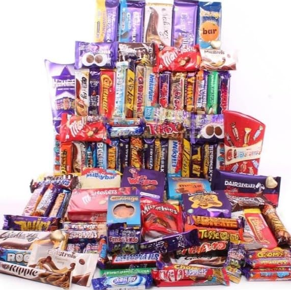 Caja de regalo de chocolate, varios sabores, mezcla de 62 diferentes tamaños completos para barras de chocolate, cesta de regalo 'Deliciousness that brings a smile' para todas las ocasiones
