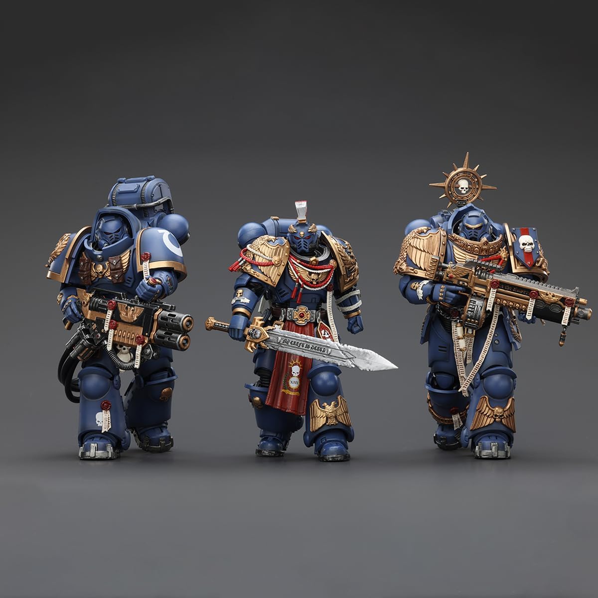 JOYTOY & Warhammer 40K 1/18 Action Figure - Ultramarines, Heavy Relic Primus Armor, Heavy Artificer Armor, Relic Primus Armour 4.84~5", Collection Model Birthday Gifts for 15Age+