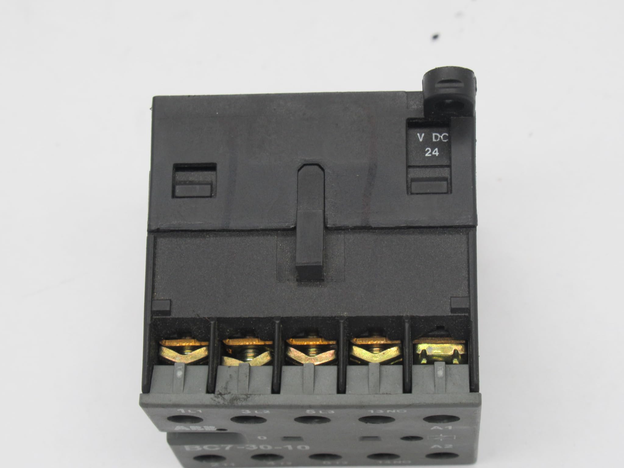 ABB BC7-30-10-01 MINI CONTR.W/24VDC COIL