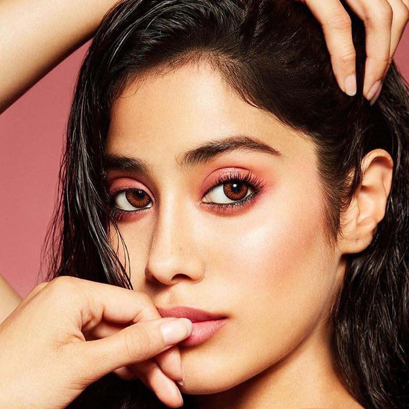Image of Nykaa Eyes On Me! 10-in-1 Eyeshadow Palette - Beachside Peach