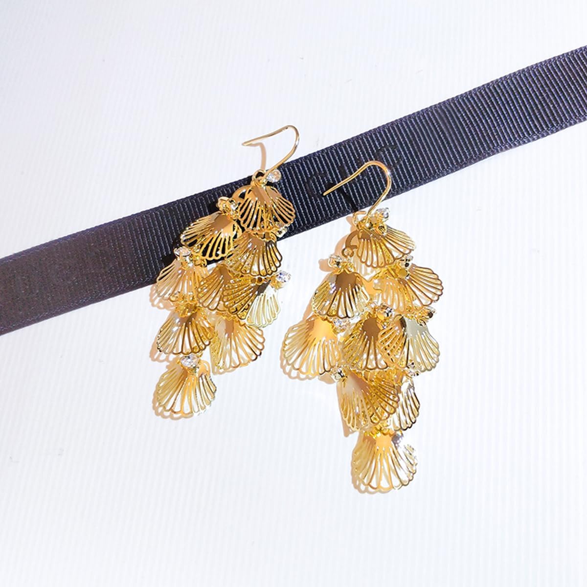 Round Disc Cluster Dangle Drop Earrings for Women Gold Silver Plated Bohemian Exaggerated Polished Circle Geometric Chandelier Tassel Lightweight Earrings for Wedding Bride Prom Party Jewelry Gifts - Image 4