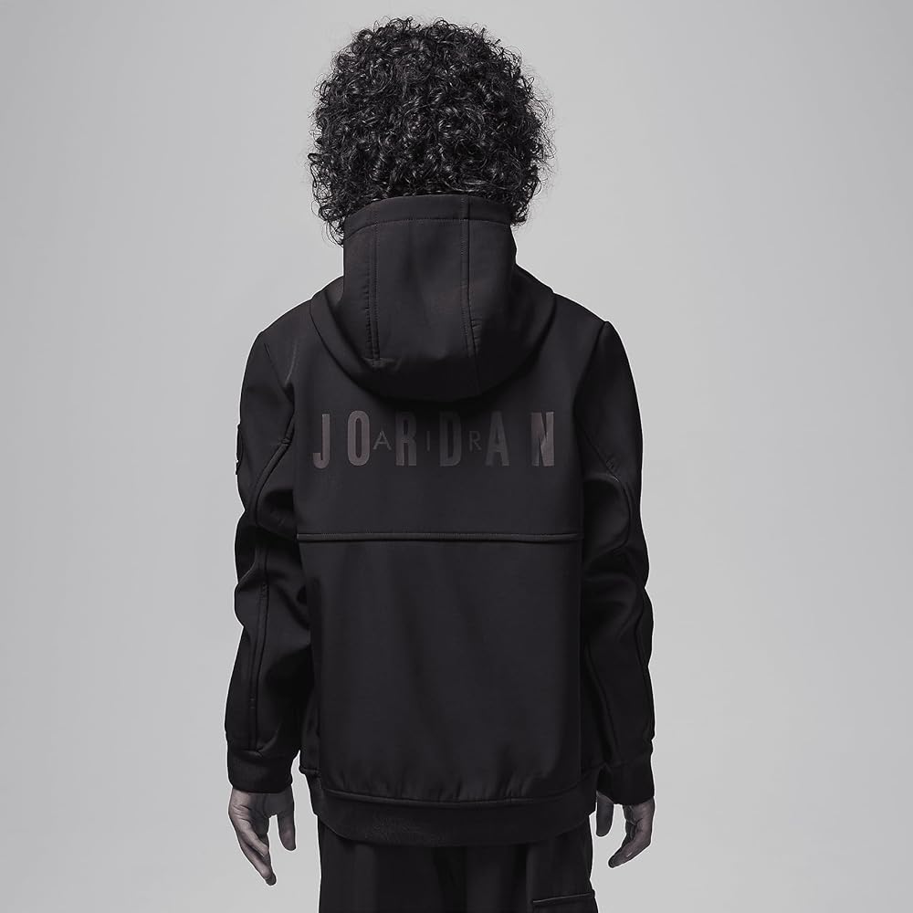 Amazon.com: Jordan Big Kids' Soft Shell Jacket (95D189-023