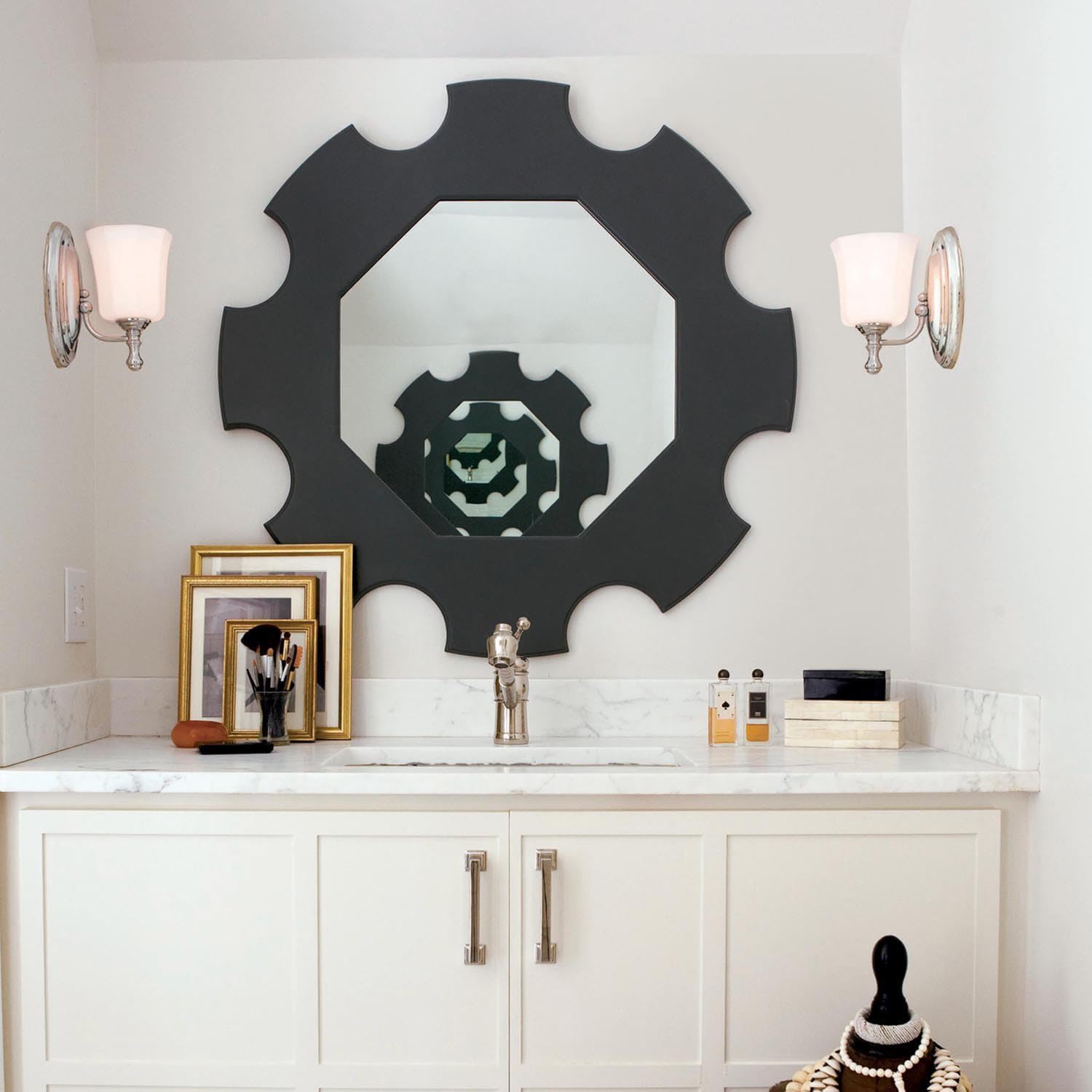 Hinkley Shelly Collection Traditional One Light Bathroom Vanity Fixture, Chrome