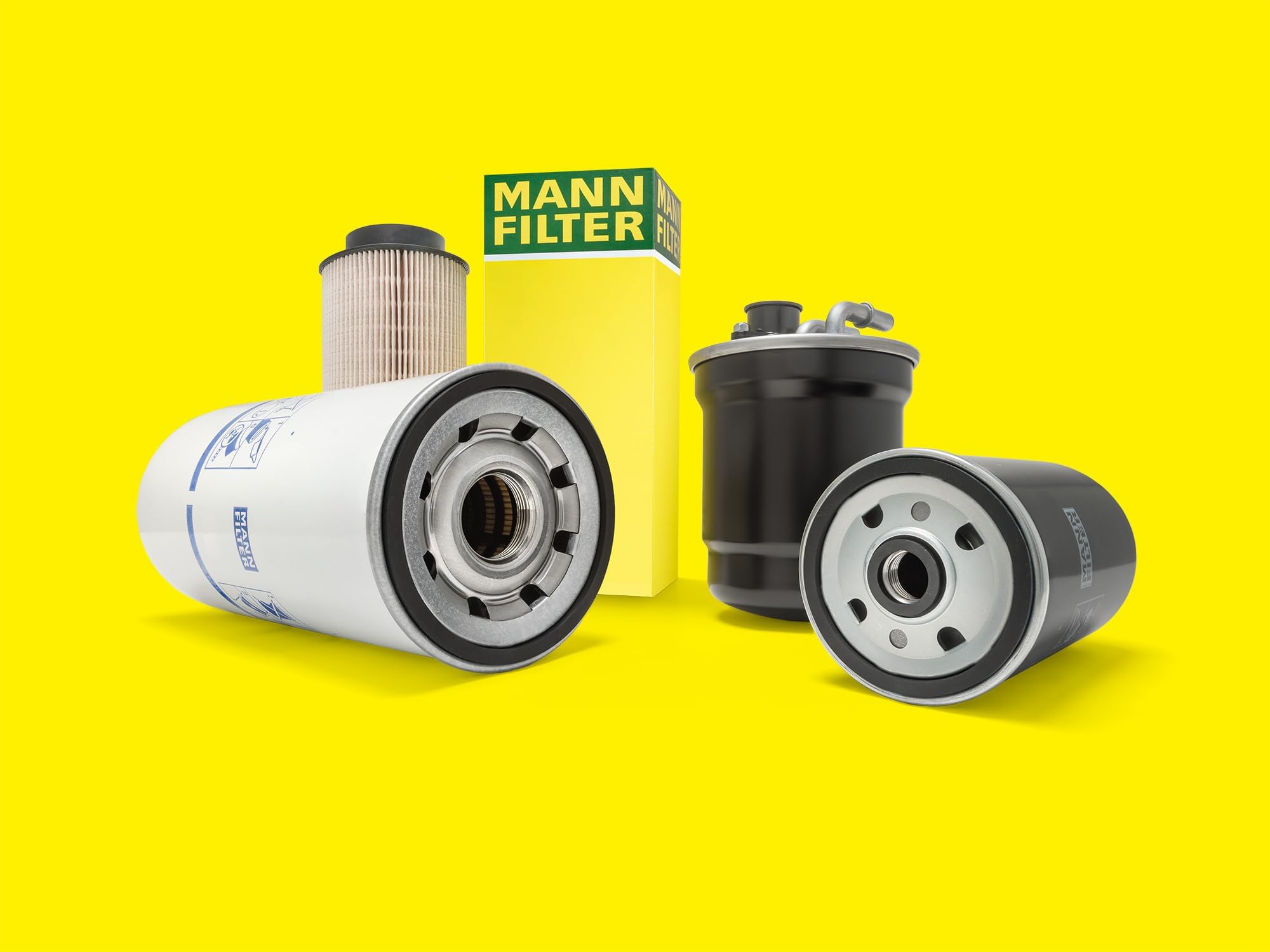 MANN-FILTER Original Fuel filter WK 820/17 – For Passenger Cars and Utility Vehicles