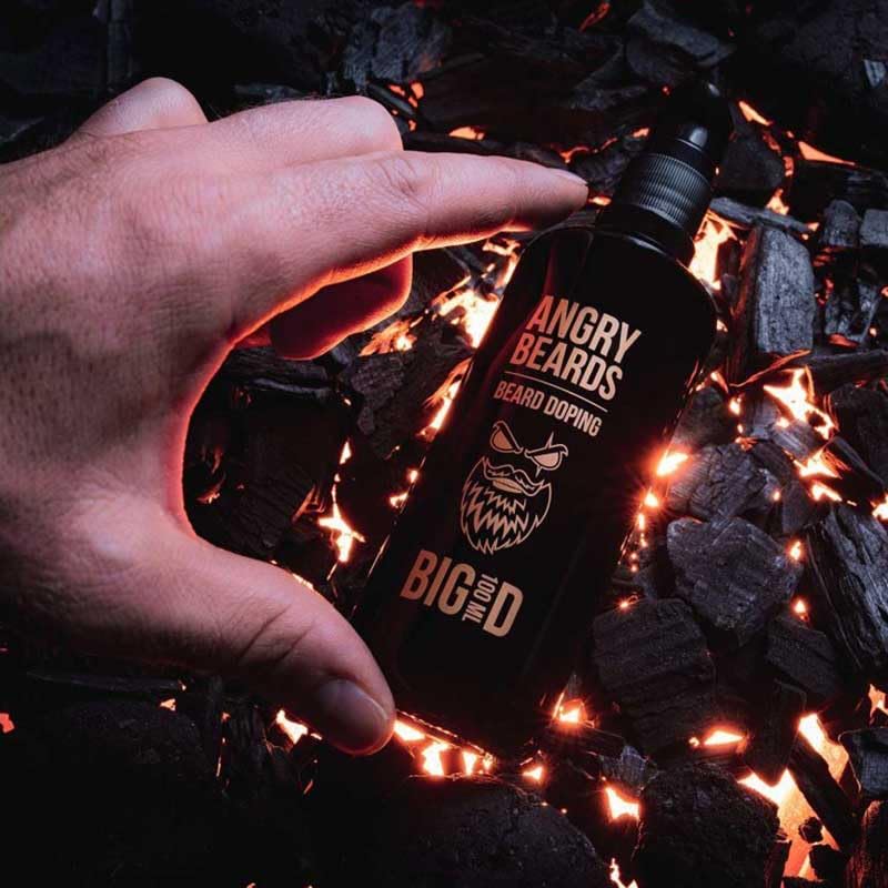 Preparat na porost brody Angry Beards Beard Doping 100ml | Odżywia skórę i brodę | Pobudza Twój zarost do wzrostu | Beard Doping Big D o pojemności 100ml starcza na ok. 3 miesiące stosowania.