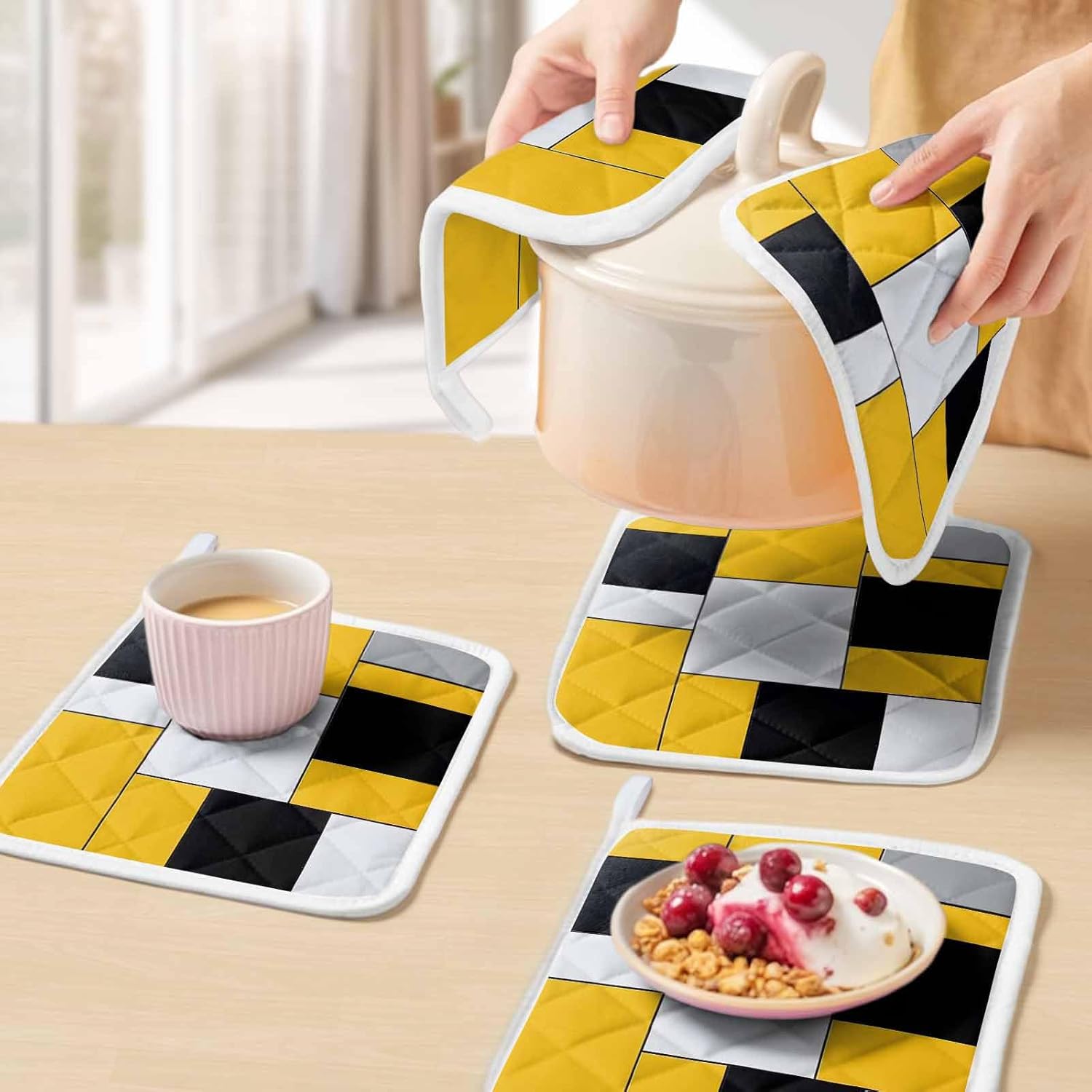 Pot Holder Set of 5 White Black Yellow Patchwork Potholder Heat Proof Non Slip Pot Holders, Abstract Geometric Hot Pads Potholders for Kitchen Cooking Baking BBQ