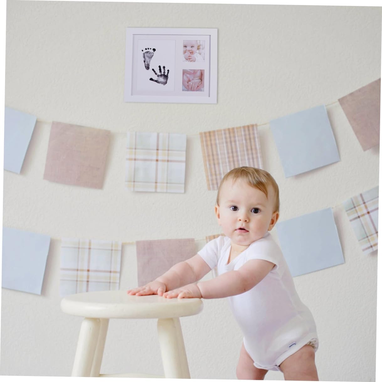 Footprint Picture Frame with White Pp Plastic, Footprint Keepsake for Nursery Décor, Growth Record Photo Holder for Memory Display