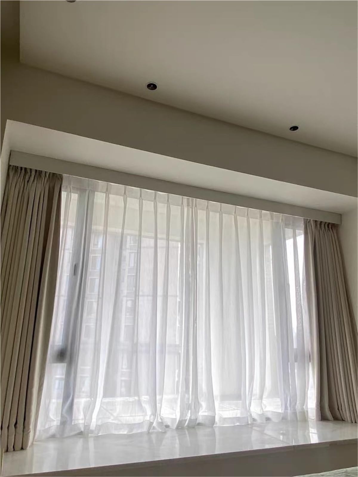Genérico Aluminiowa rama gzymsu do karniszy - wytrzymała, do montażu na suficie lub ścianie, z bardzo długim lamówką do kasety okiennej, bez szyny - 1,9 m/6,2 stopy