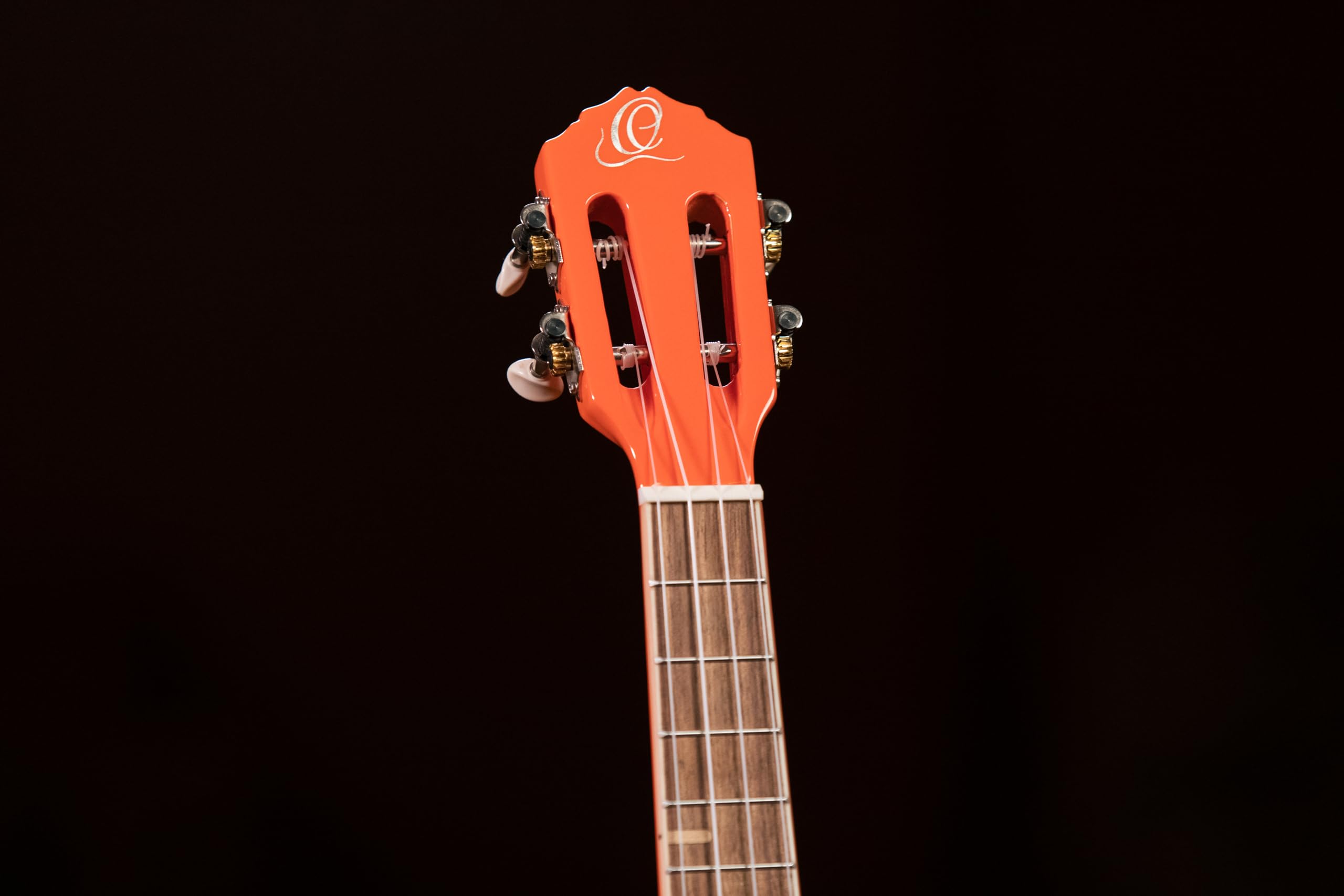 Ortega Guitars Ukulele Tenore arancione - Serie Gaucho - include Gig Bag - legno di Agathis (RUGA-ORG)