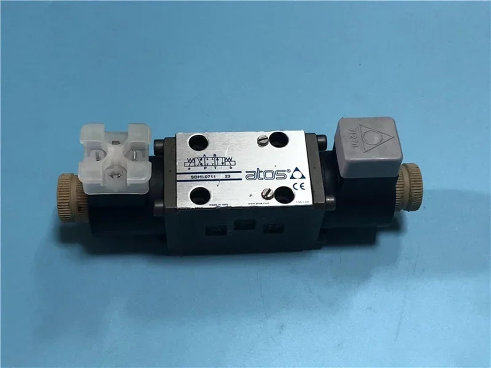 VSPPJYFG Directional Valve Direct Solenoid Valve SDHI-0711 23 Solenoid Directional Valve