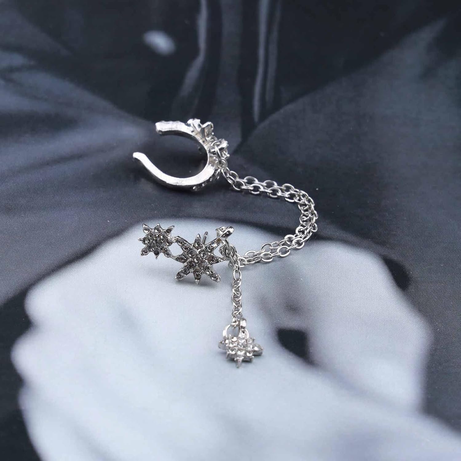 Boho Crystal Star Cuff Chain Earrings Silver Cz Northstar Wrap Chain Earrings Rhinestone Star Cartilage Chain Earrings Cz Chain Tassel Dangle Earrings Long Chain Drop Earrings Jewelry for Women
