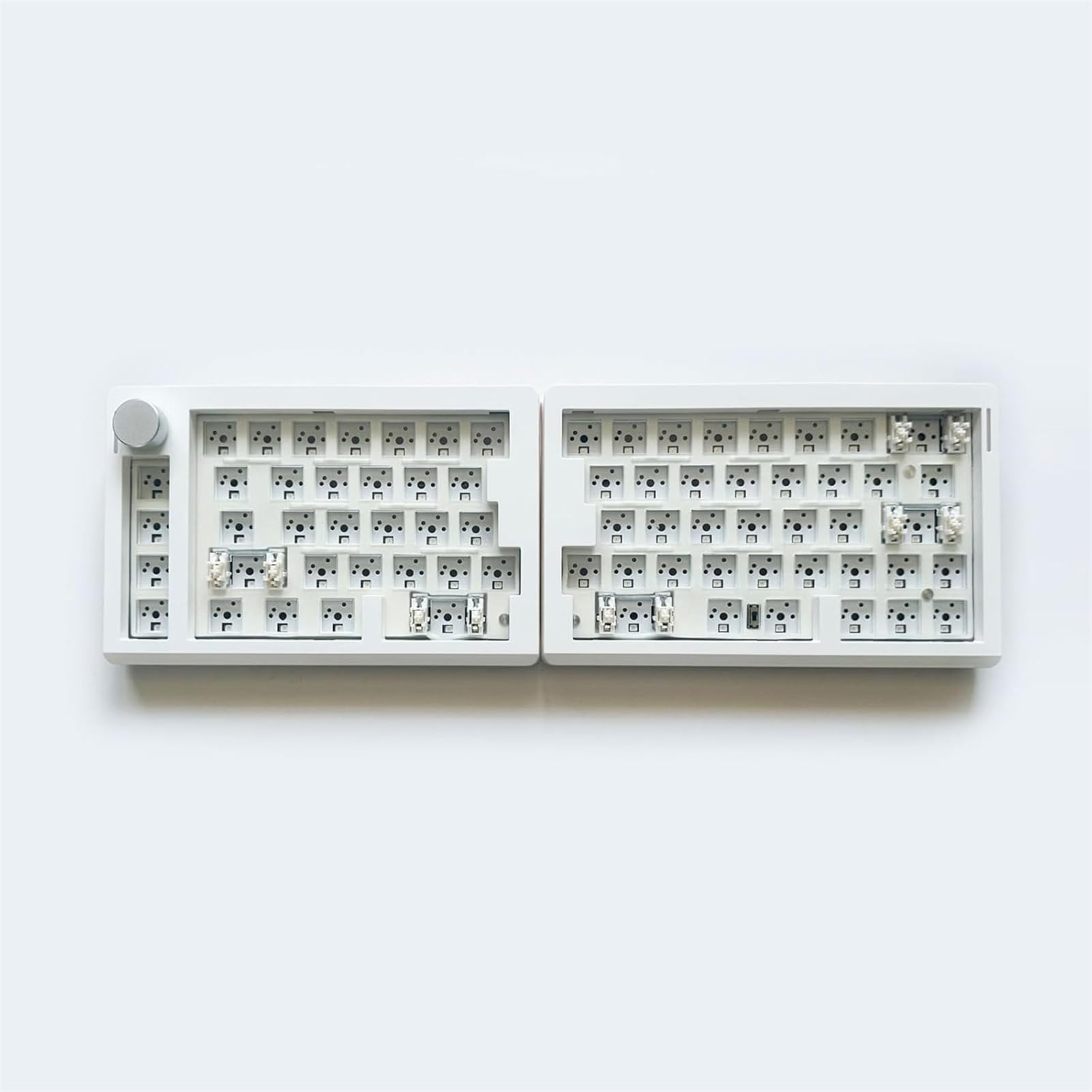 Amazon | GMK70 メカニカルキーボード 70%分割型 ホットスワップ対応