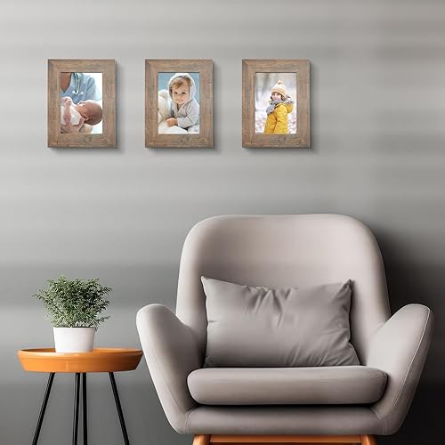 Miniatura 3 de Golden State Art, Portarretratos de 5 x 7 pulgadas, estilo de grano de madera campestre, exhibición de mesa, ganchos traseros para exhibición de