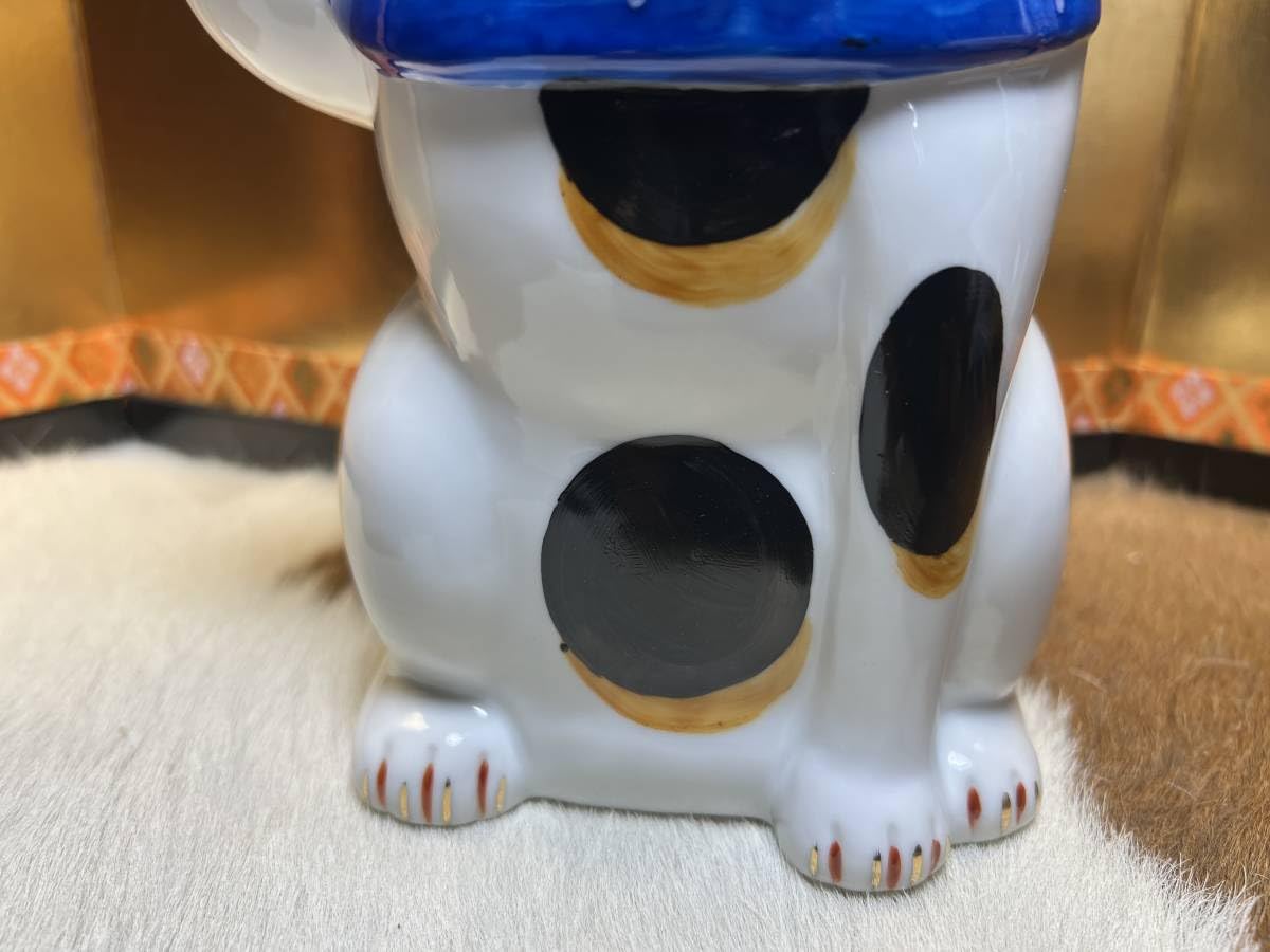 Amazon.co.jp: □陶器□青模様□ブチ□招き猫□右手挙げ□ねこ