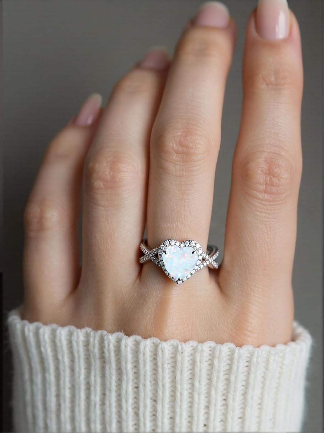 Birthstone Cremation Urn Rings for Ashes for Women 925 Sterling Silver Heart Cut Gemstone with Moissanite Urn Keepsake Ring Memorial Cremation Jewelry Hold Loved Ones Ashes