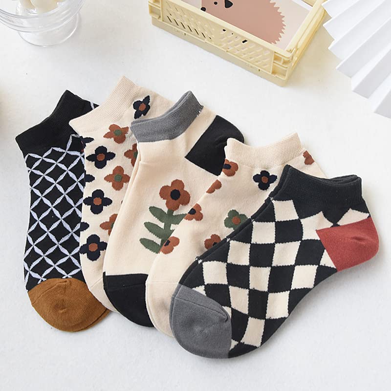 5 Pairs Womens Vintage Crew Socks Floral Plaid Cute Low Cut Socks Flower Patterned Short Socks Fairycore Casual Socks2