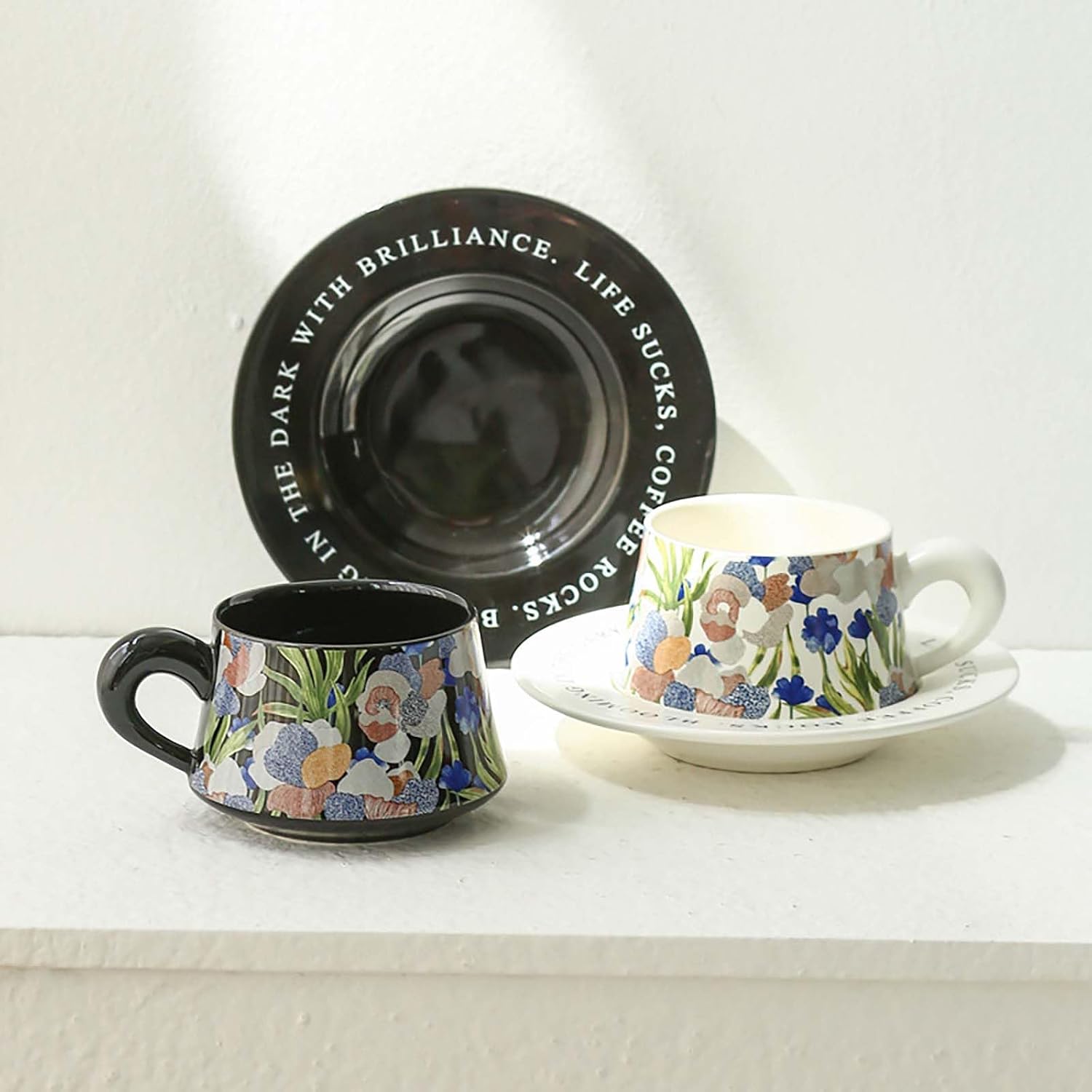 Mug Coffee Cup with Saucers, Ceramic Coffee Cup with Spoon, Retro Watercolor Painting Style Cup 260 ml(White)