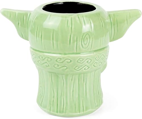Miniatura 2 de Geeki Tikis Star Wars: The Mandalorian The Child Baby Yoda Taza | Taza de cerámica coleccionable oficial de Star Wars estilo Tiki | Capacidad para