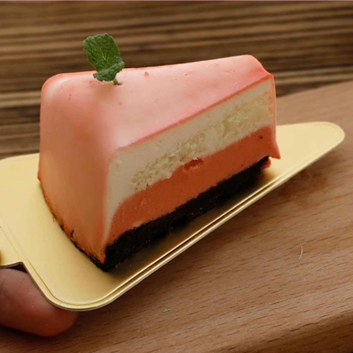 Mini base in cartone sottotorta dorata sottotorta mousse 100 pezzi vassoio da esposizione dessert piatti per torta per decorare-dorato-quadrato-L