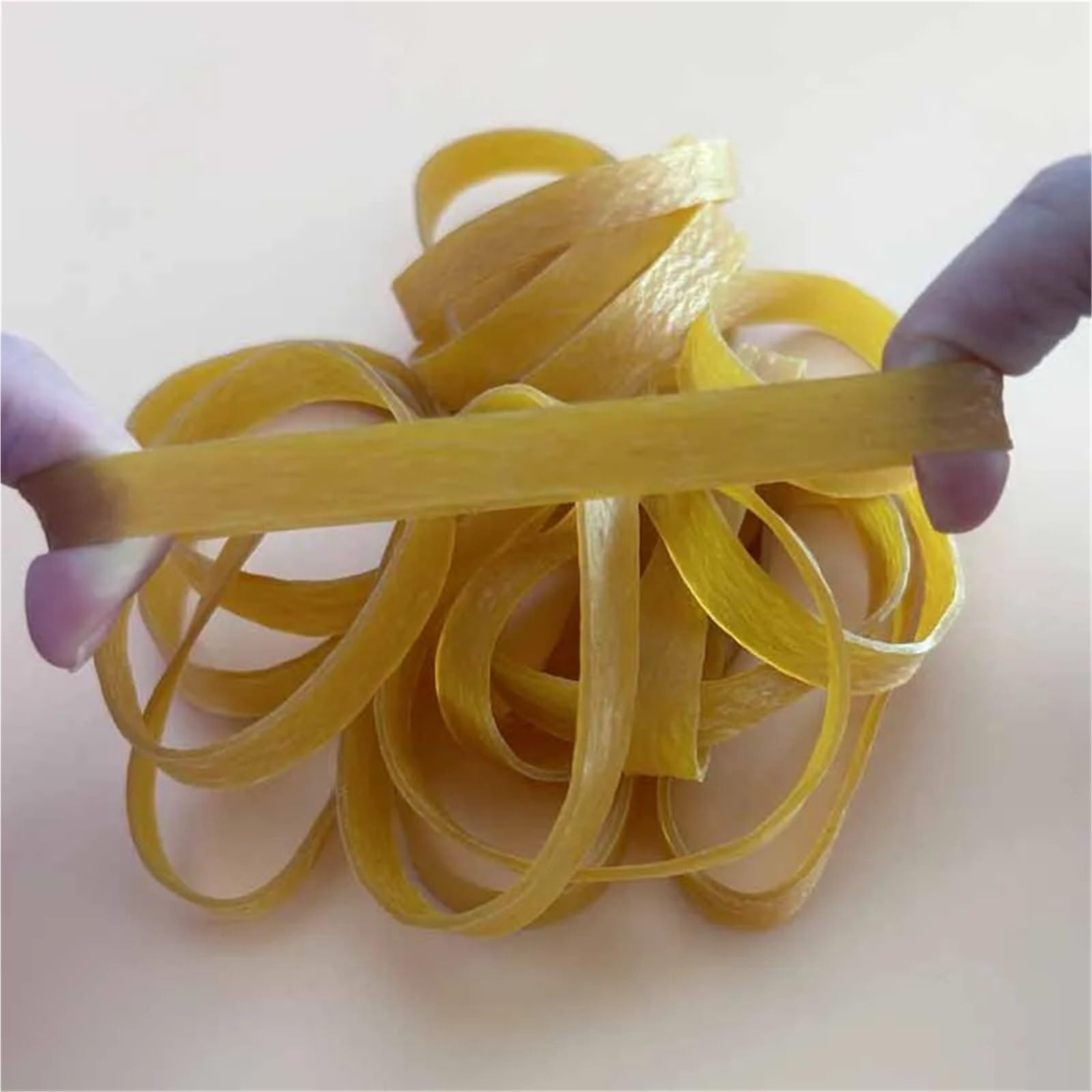 Elastici in silicone 100 pezzi naturali Anello elastico industriale domestico ad alta elasticità Fascia di colore giallo Studenti cancelleria Durevole