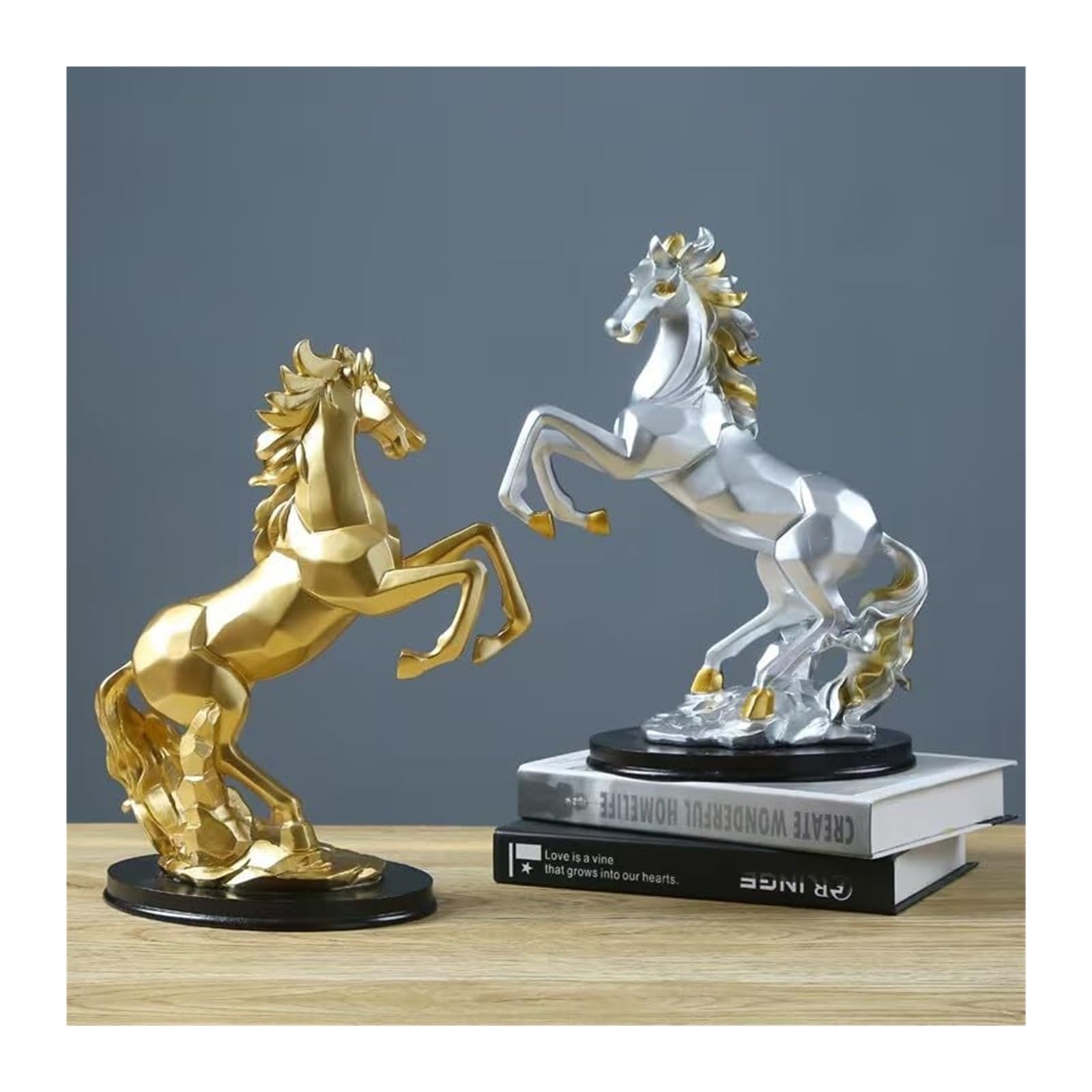 Regalos de inauguración Figura de Caballo Saltador geometría Creativa, Escultura Resina, decoración del hogar con Base Negra Decoración única(Silver)