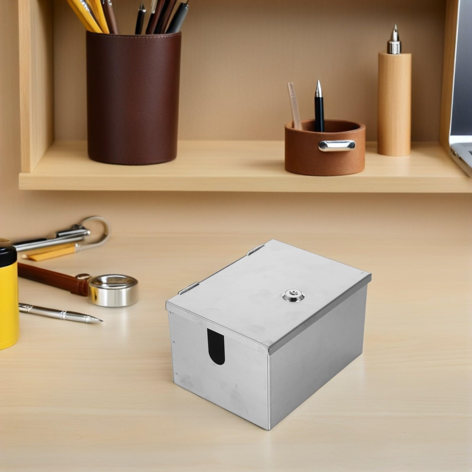 Ipetboom Caja Protectora Sistema Antirrobo y Cerradura para Enchufes Eléctricos para de Acero Inoxidable Adecuado para Patios y Escuelas