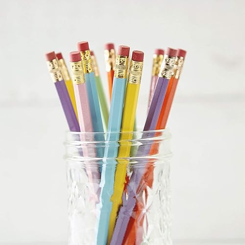 Miniatura 4 de Lillian Vernon Lápices pastel personalizados, juego de 12 lápices de madera dura #2 con nombre grabado con láser, suministros escolares