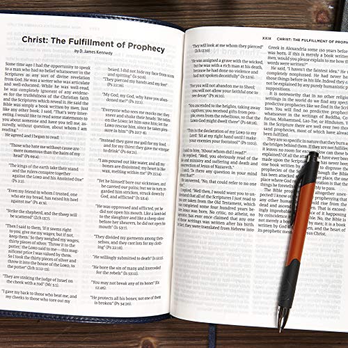 CSB Apologetics Study Bible, Navy Leathertouch: Black Letter, Defend Your Faith, Study Notes and Com