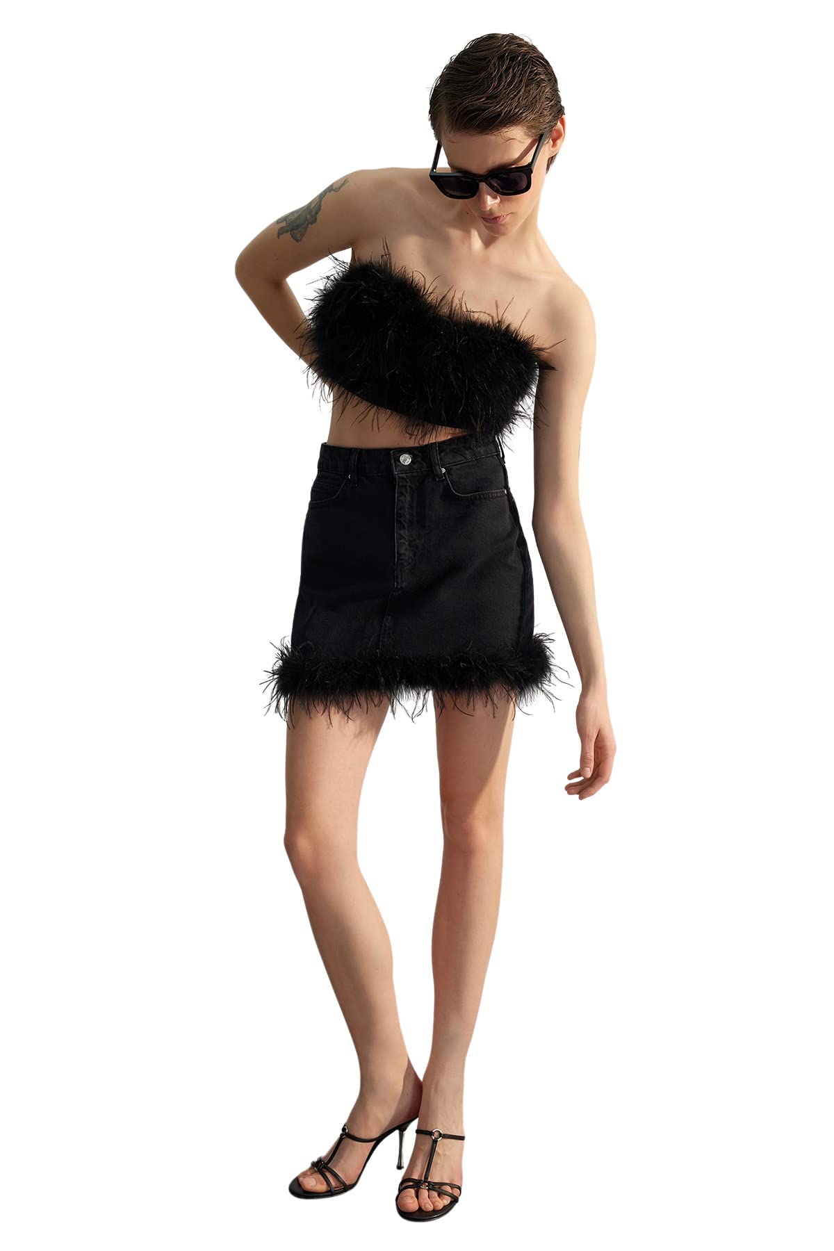 Trendyol Damen Schwarz Women's Gerade Mini Linie Rock Skirt, Black, 38