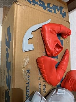 ウルトラセブン ハイパーソフビ 原型制作 木下隆志 1/50 ビッグサイズ Yahoo!オークション - 1/50 ハイパーソフビ ウルトラセブン 組立て途中