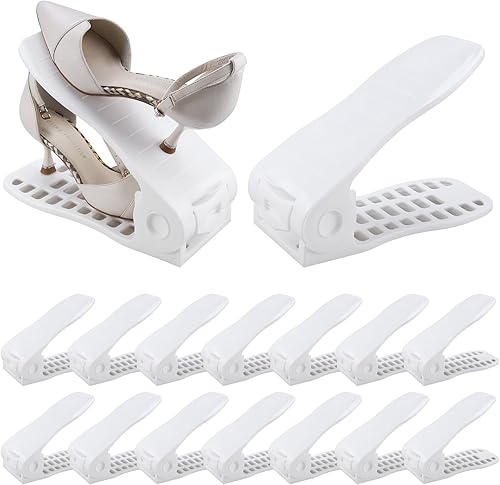 HOMOKUS Organizador de ranuras para zapatos, paquete de 16 apiladores de zapatos ajustables, soporte para zapatos de doble capa, ranura flexible de