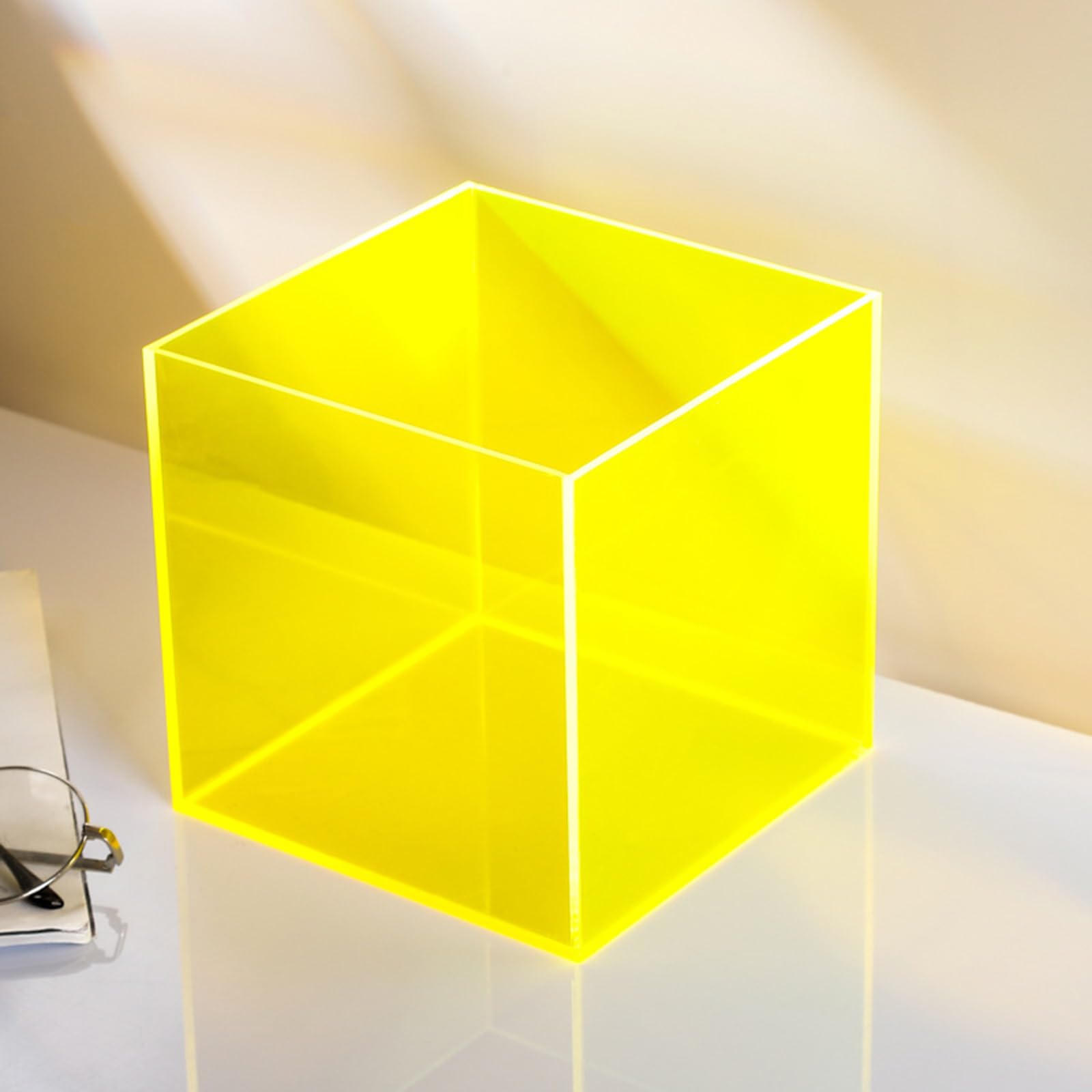 Amazon.co.jp: フィギュアケース 透明 アクリル ボックス 玩具