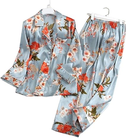 Sale 公式通販 直営店限定 シルク100 丸首ニットパジャマ ルームウェア 花柄 フリー M L サイズ 絹100 ふんわり 肌ざわりのよい 吸湿性 放湿性抜群 紫外線カット 天然素材 通気性 好評継続中