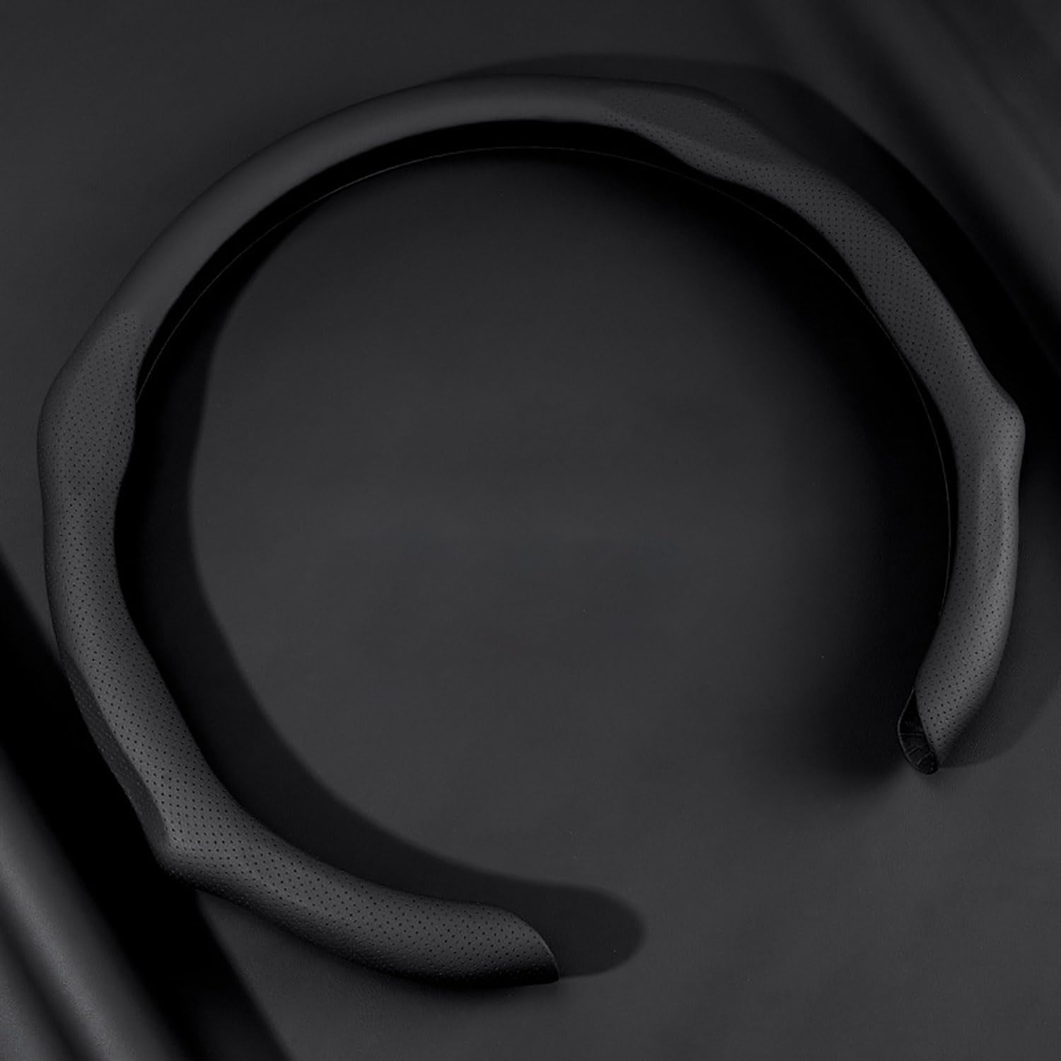 Carbon Fiber Steering Wheel Covers，Napa Leather Non-Slip Vehicle Car Steering Wheel Cover Set for 14.5-16 Inch Interior Car Accessories Fit for 99% Cars SUVs Trucks (Prestige Black, Classic Style)