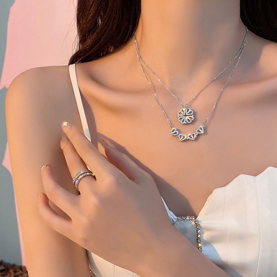 Autentica scatola con ciondolo a forma di quadrifoglio/collana a catena a maglie da donna color argento con trifoglio portafortuna – acquista a prezzi convenienti sul marketplace
