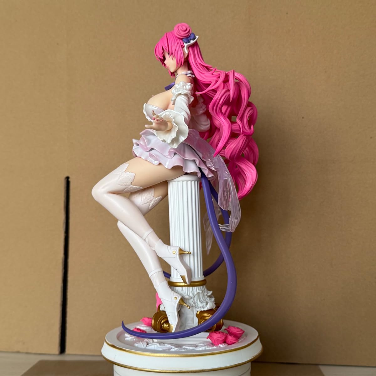 Goddess of Victory: NIKKE Dorothy 1/6 Figure Anime Game Character Desktop Ornaments Gift Figurine PVC