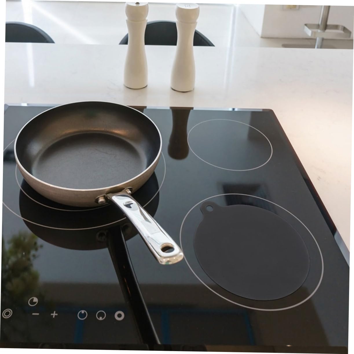 BESTYASH Alfombrilla Protectora de Silicona Negra para Cocina de Inducción, Aislante Térmico, Antideslizante, Fácil de Limpiar y Conveniente para Uso Doméstico