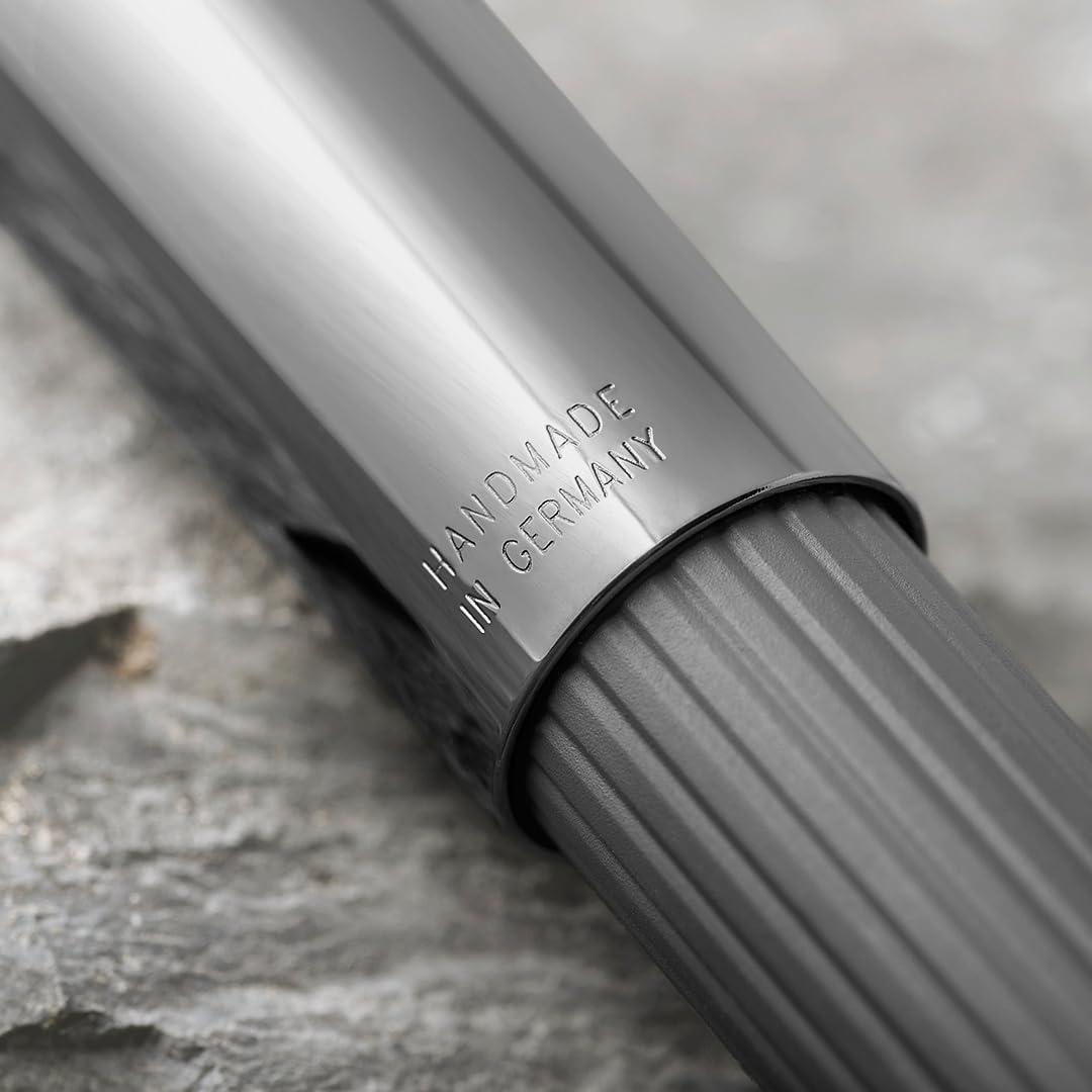 Graf von Faber-Castell - ołówek automatyczny Tamitio Stone Grey, 0,7 mm | Trzonek metalowy z matowym lakierem, z elementami metalowymi pokrytymi rutenem oraz stopniem twardości B