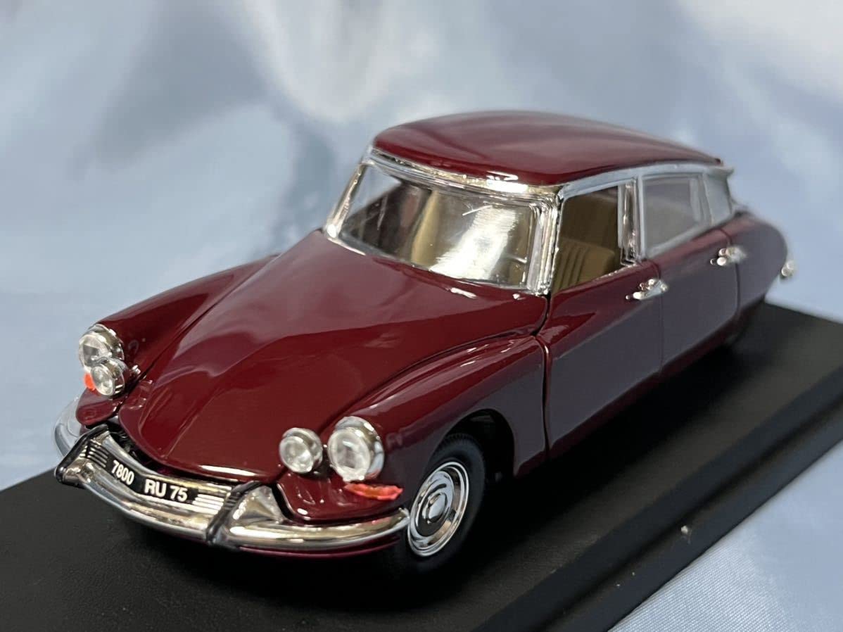 Amazon | RIO製シトロエン DS 19 (1965年)(1/43) | ミニカー・ダイ