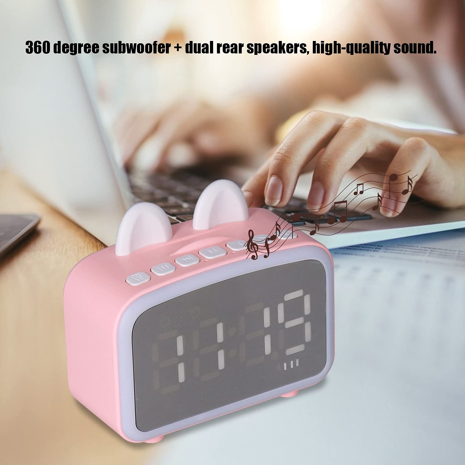 Elprico Radio Reloj Despertador, Mini Reloj Bluetooth de Dibujos Animados Junto a la Cama con Batería de 1400 MAh, Altavoz Digital Bluetooth Multifuncional para la Oficina del Dormitorio(Rosa)