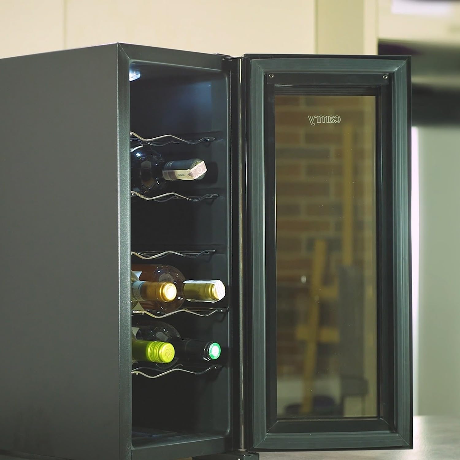 Réfrigérateur à vin cave Camry CR 8068 12 bouteilles / 33 litres - Contrôle de la température 12-18 degrés C