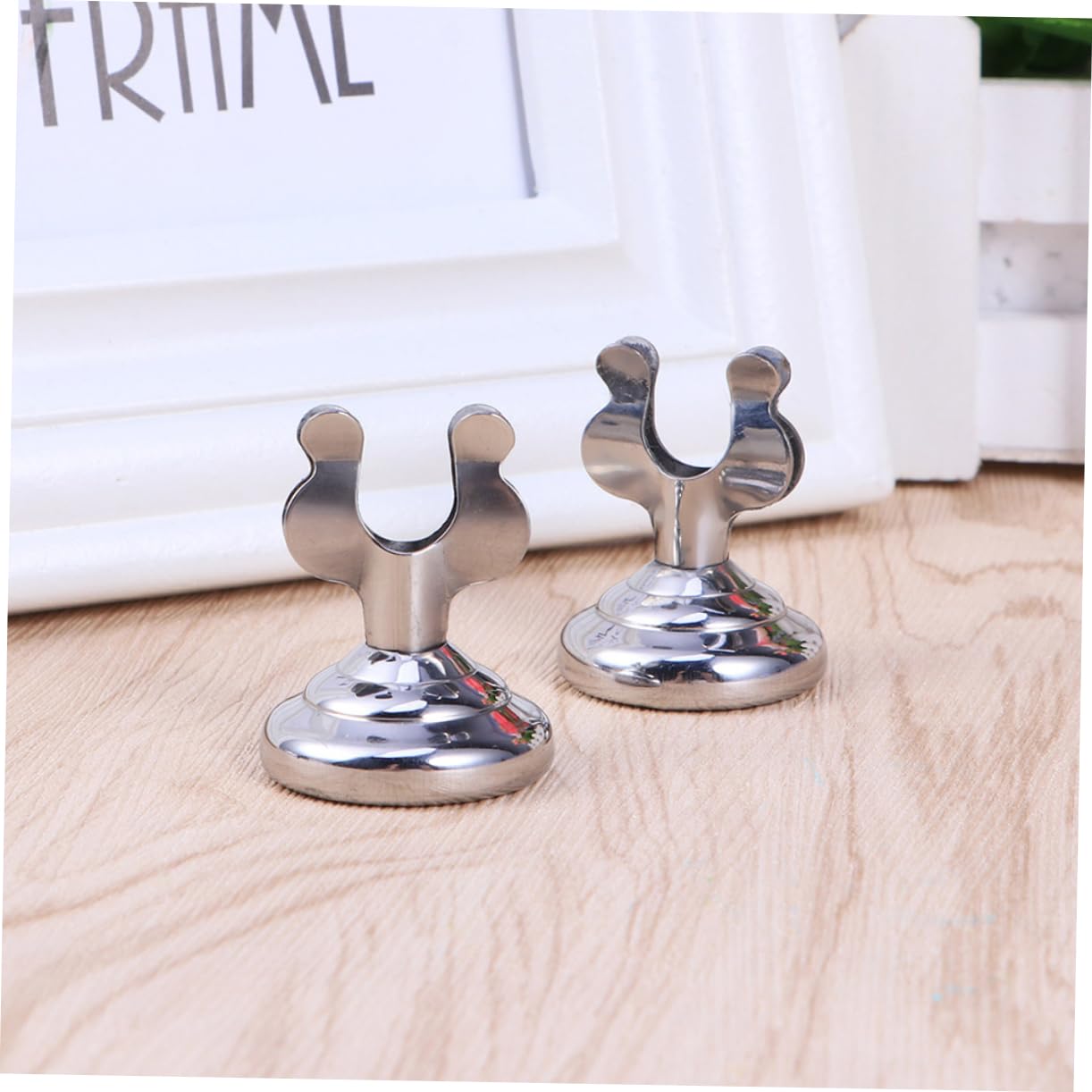 STOBOK 3 Juegos De Soportes De Mesa Para Menú De Acero Inoxidable Elegantes Y Versátiles Para Banquetes En Restaurantes. 3 Unidades.