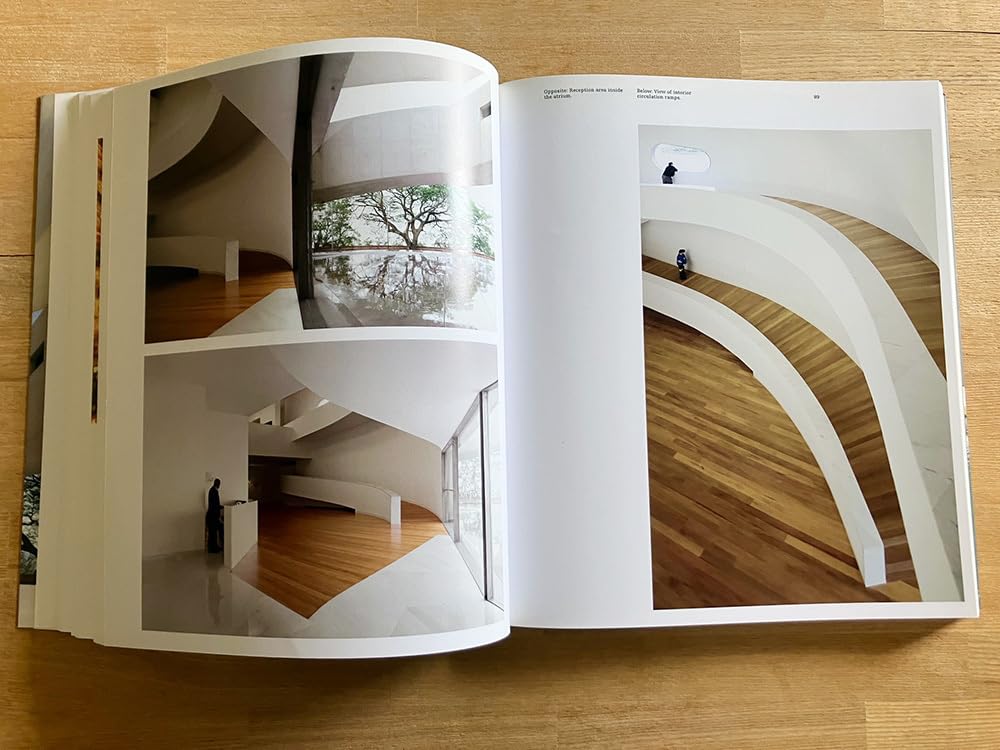 Amazon.co.jp: Alvaro Siza: The Function of Beauty : ホーム＆キッチン
